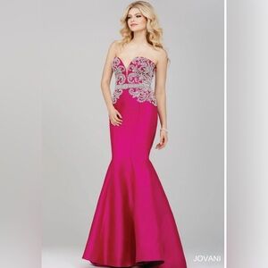 Jovani mermaid gown *Black*